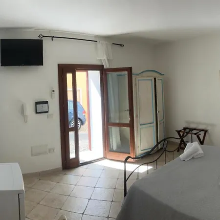Penzion Economy Piano Strada, Sas Tilibbas , Ammentos Posada (Sardinia)