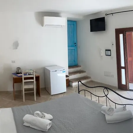 Economy Piano Strada, Sas Tilibbas , Ammentos 3*