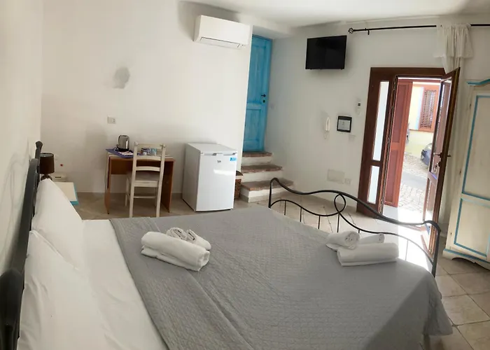 Economy Piano Strada, Sas Tilibbas , Ammentos 3*