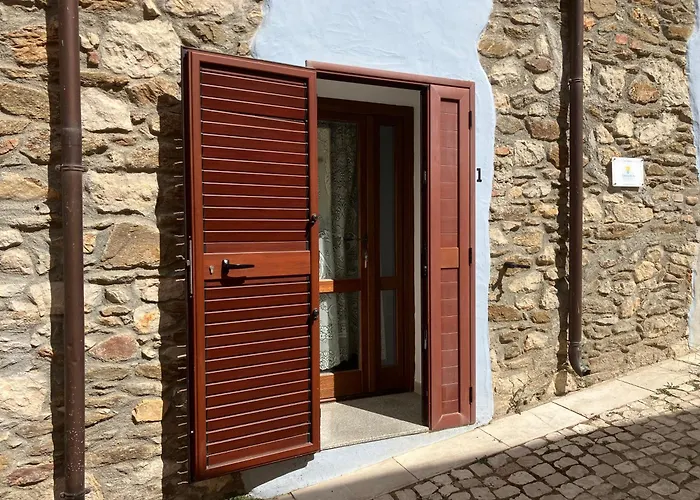 Economy Piano Strada, Sas Tilibbas , Ammentos Affittacamere